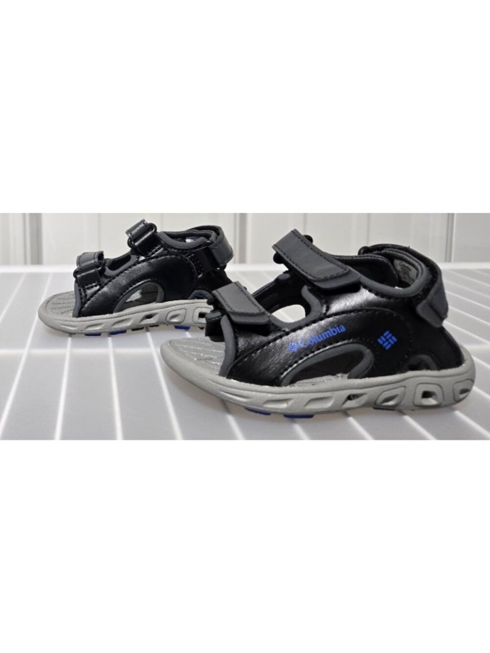 Columbia Techsun 3 Hybrid Gray & Blue Strap Sandals -- Little Boys' Size 5 - Picture 2 of 6